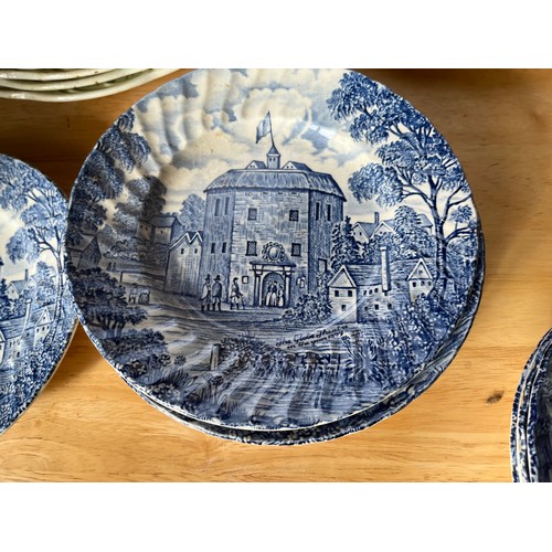 513 - Collection of table wares decorated with architectural illustrations.

This lot is available for in-... 