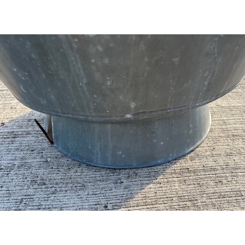 345 - An unusual Galvanised tin bath, great for the Christmas tree container or for summer planting. 57 cm... 