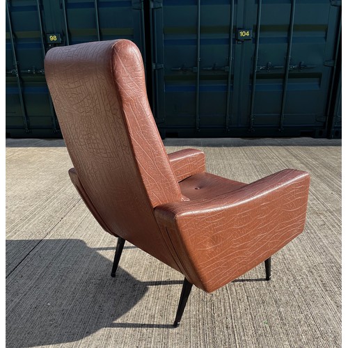 346 - 1960’s mid century furniture, a folding arm chair.

This lot is collection only