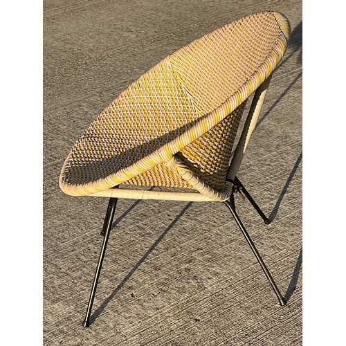 360 - Mid Century woven chair woven in a yellow and white colour way.

This lot is collection only