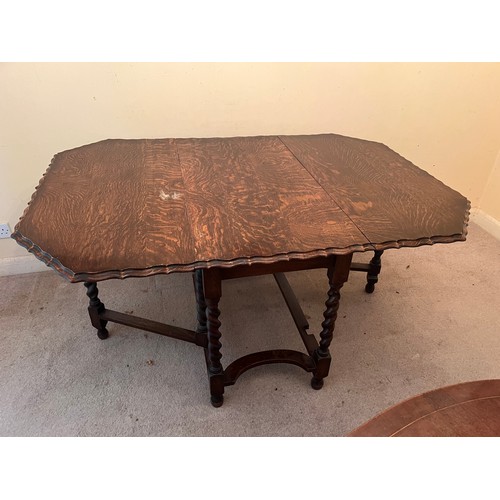 365 - Edwardian drop leaf dinning table with a pie crust edging design to the top and raised on barley twi... 