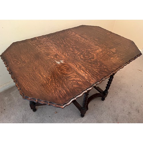 365 - Edwardian drop leaf dinning table with a pie crust edging design to the top and raised on barley twi... 