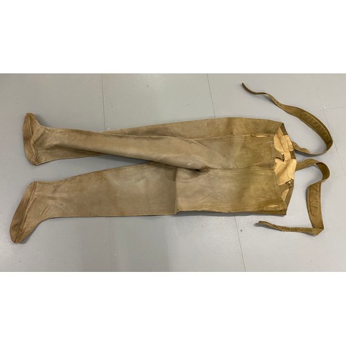 368 - Hardy Brothers Ltd fishing equipment, patented Wear Wells a set of vintage Wader Liners - 1930s.

Th... 