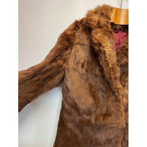 375 - Ladies fur coat.

This lot is available for in-house shipping