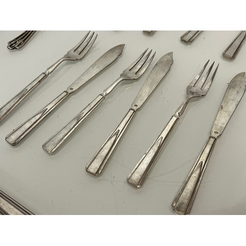 18 - Mid century cutlery, flat wares, a set of hall marked and with a registered design mark, art deco fi... 