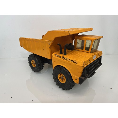 54 - Tonka toys,  tinplate models a hydraulic dump.

This lot is available for in-house shipping