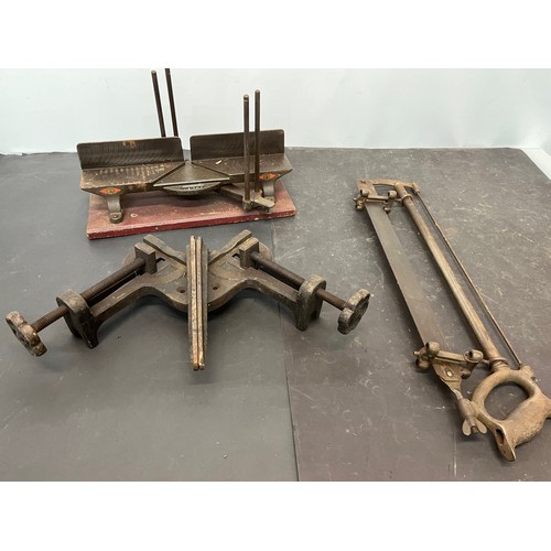 55 - Tools, mitre table and saw and a clamp, from a large collection of carpentry and other tools.

This ... 