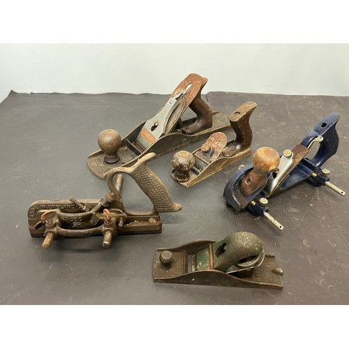 57 - Tools, five wood working planes, Stanley, Woden etc, from a large collection of carpentry and other ... 