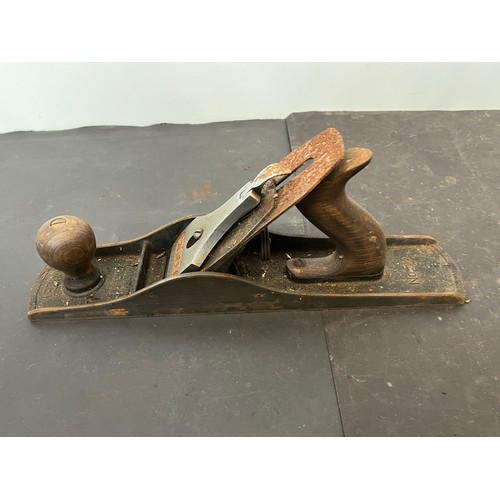 57 - Tools, five wood working planes, Stanley, Woden etc, from a large collection of carpentry and other ... 