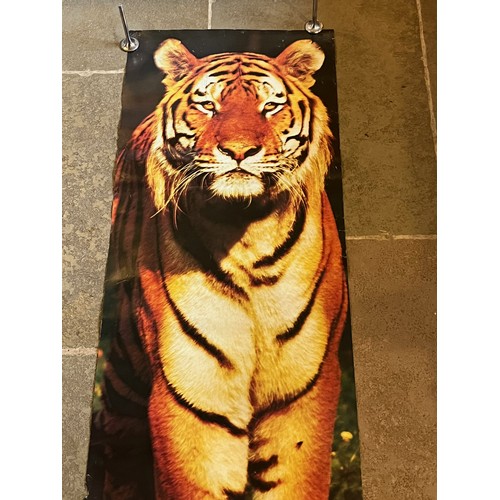 83 - Mid Century furnishing, classic Bengal Tiger door poster. 159 cm x 54 cm.

This lot is available for... 