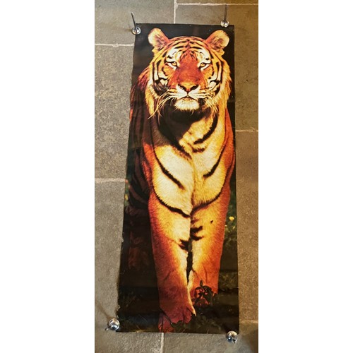 83 - Mid Century furnishing, classic Bengal Tiger door poster. 159 cm x 54 cm.

This lot is available for... 