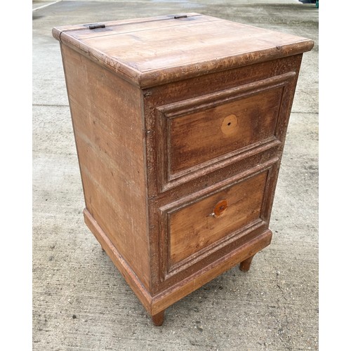 90 - Pine storage unit with two faux drawers and hinged lid, 51cm x 49 cm x 85 cm high.

This lot is coll... 