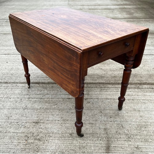 95 - Mahogany dinning room furniture, a Pembroke table with a nicely figured top.

This lot is collection... 