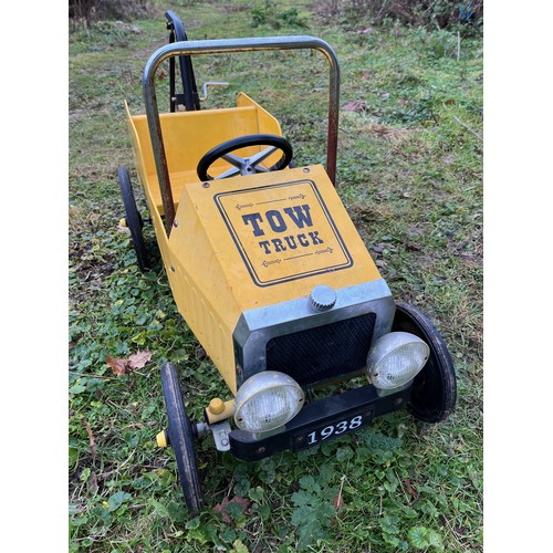 102 - Toy pedal car modelled as a vintage tow truck.

This lot is available for in-house shipping