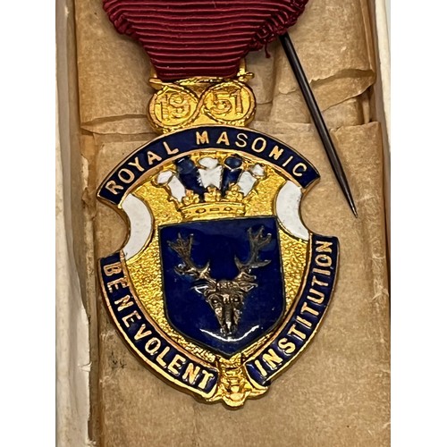 103 - Masonic Order Medal for a Steward, boxed.

This lot is available for in-house shipping