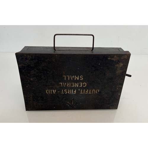 104 - WWII militaria, a steel first aid tin, 24 cm x 15 cm x 6 cm.

This lot is available for in-house shi... 