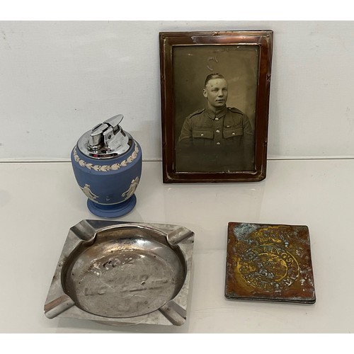 107 - Mixed lot, military interest, a Wedgewood jasper ware table lighter, framed photo of a soldier, bras... 