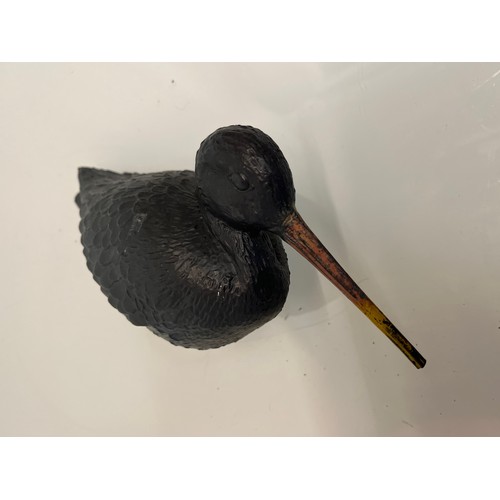 109 - Italian made hunters decoy model of a bird. 32 cm long

This lot is available for in-house shipping