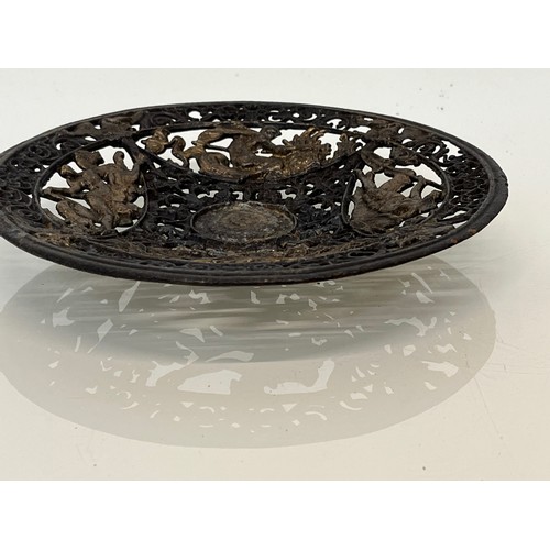 127 - Victorian cast iron bowl decorated with classical figures.

This lot is available for in-house shipp... 