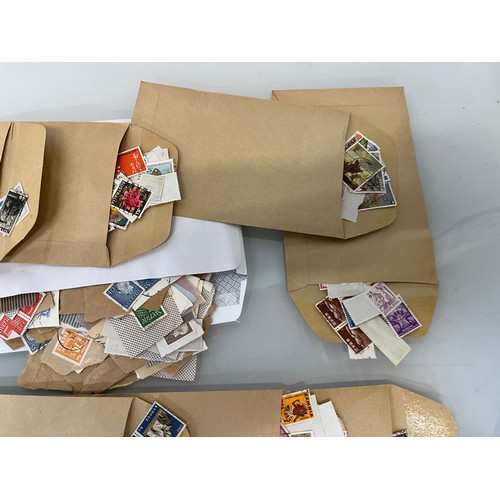 534 - Philately, collection of loose Stamps.

This lot is available for in-house shipping