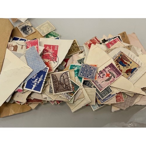 535 - Philately, collection of loose Stamps.

This lot is available for in-house shipping