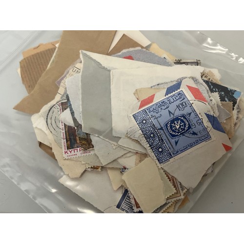 535 - Philately, collection of loose Stamps.

This lot is available for in-house shipping