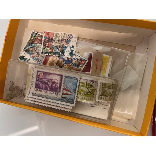 537 - Philately, collection of loose Stamps and a 1997 album.

This lot is available for in-house shipping