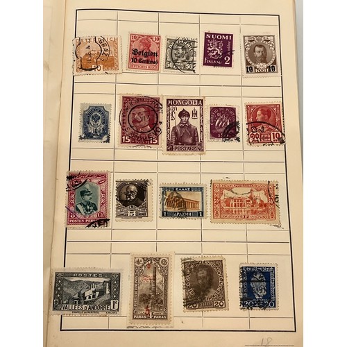 541 - Philately, an album of world Stamps and an envelope of loose stamps.

This lot is available for in-h... 