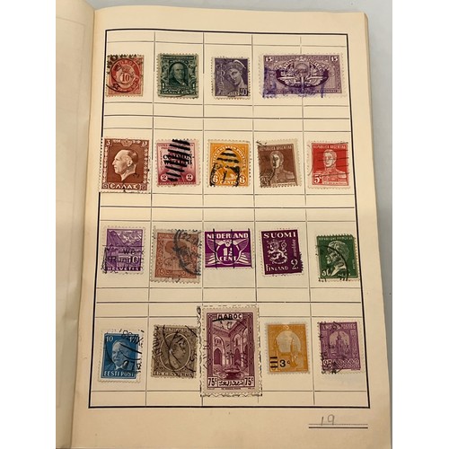 541 - Philately, an album of world Stamps and an envelope of loose stamps.

This lot is available for in-h... 