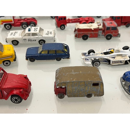 397 - Collection of diesast toys, matchbox, hot wheels etc.

This lot is avaialble for in house shipping.