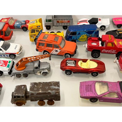 397 - Collection of diesast toys, matchbox, hot wheels etc.

This lot is avaialble for in house shipping.