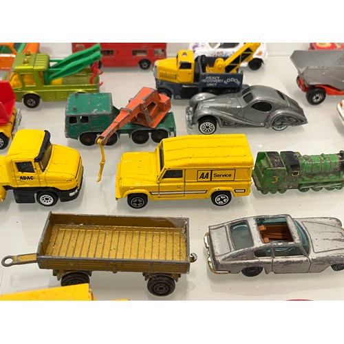 397 - Collection of diesast toys, matchbox, hot wheels etc.

This lot is avaialble for in house shipping.