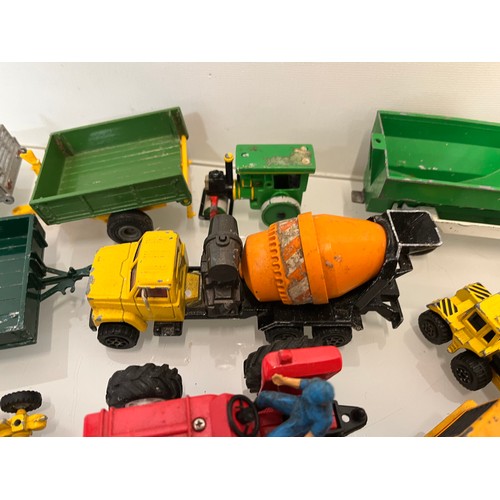 396 - Collection of diecast toys, corgi matchbox etc.

This lot is avaialble for in house shipping.