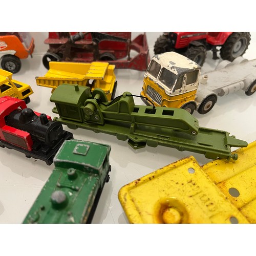 396 - Collection of diecast toys, corgi matchbox etc.

This lot is avaialble for in house shipping.