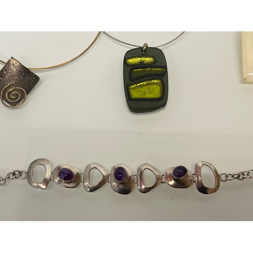 5 - A collection of contemporary jewellery some items are unmarked.

This lot is available for in-house ... 