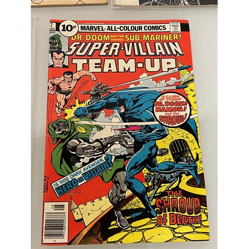 123 - Marvel and DC superhero comics, part of a large collection, Power Man, Super Villains and Doom Patro... 