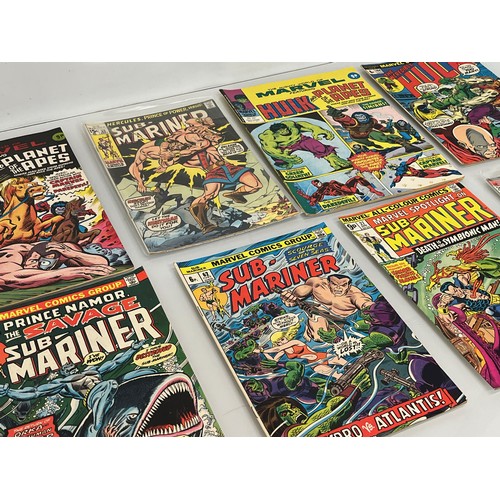 124 - Marvel and DC superhero comics, part of a large collection, Hulk abnd Sub Mariner.

This lot is avai... 