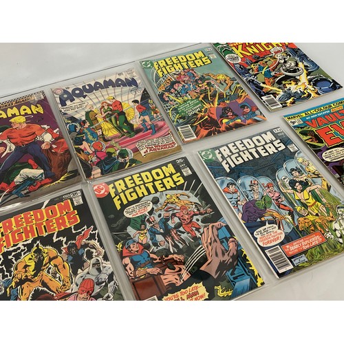 131 - Marvel and DC superhero comics, part of a large collection, Aquaman, Freedon Fighters, Moon Knight, ... 