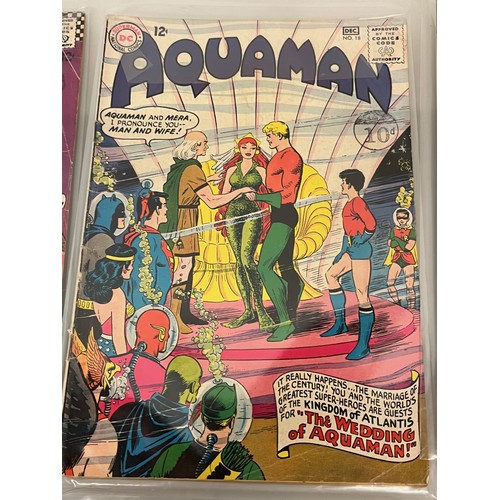 131 - Marvel and DC superhero comics, part of a large collection, Aquaman, Freedon Fighters, Moon Knight, ... 