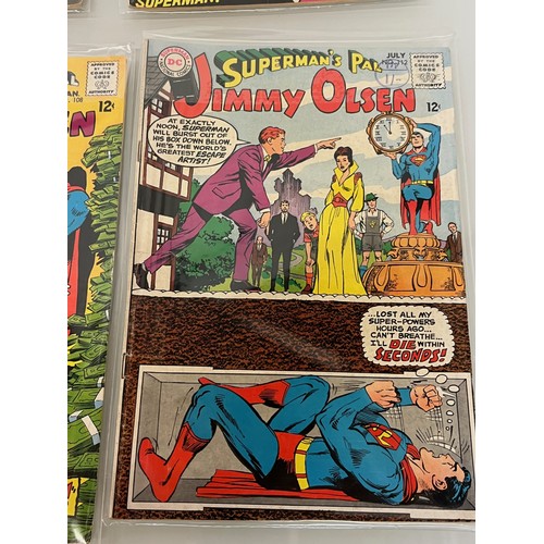 152 - Marvel and DC superhero comics, part of a large collection, Superman’s Pal Jimmy Olsen.

This lot is... 