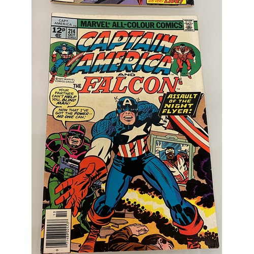 156 - Marvel and DC superhero comics, part of a large collection, Captain America, Iron Man and Falcon.

T... 