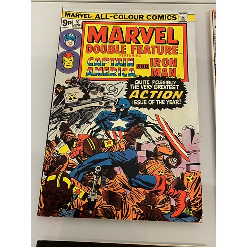 156 - Marvel and DC superhero comics, part of a large collection, Captain America, Iron Man and Falcon.

T... 