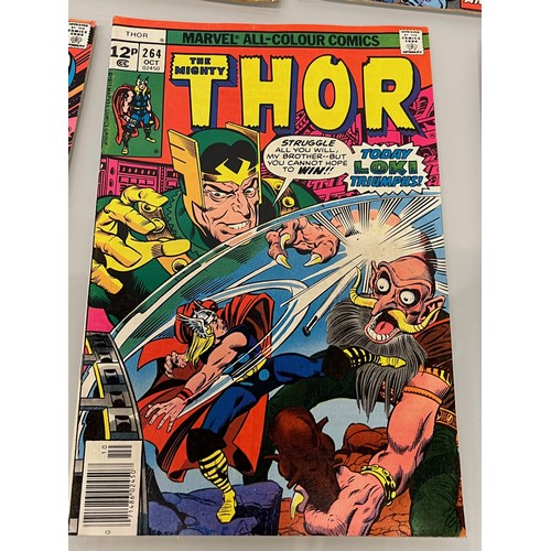 166 - Marvel and DC superhero comics, part of a large collection, Thor.

This lot is available for in-hous... 