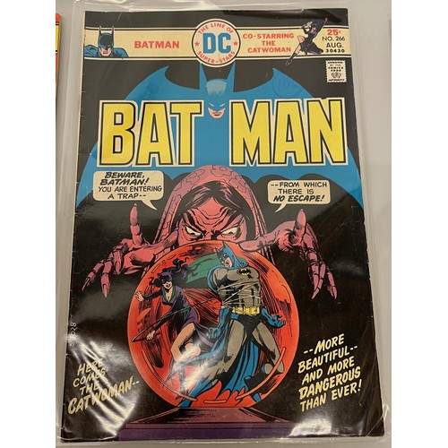 170 - Marvel and DC superhero comics, part of a large collection, Bat Man.

This lot is available for in-h... 