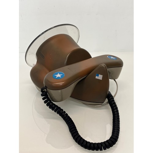 189 - Vintage telephone handset in the form of an art deco aircraft.

This lot is available for in-house p... 