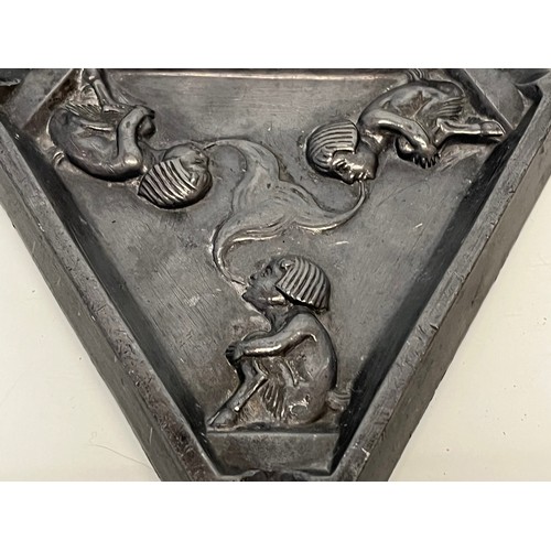 194 - Cast pewter ashtray decorated with three fawn like figures blowing smoke.

This lot is available for... 