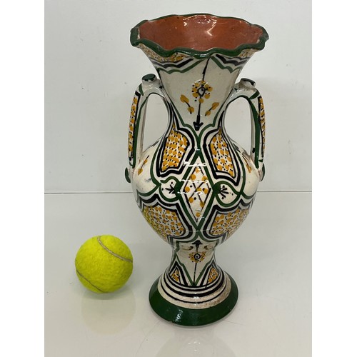 211 - Two handled studio pottery vase, early C20th. 31 cm tall.


This lot is available for in-house packi... 