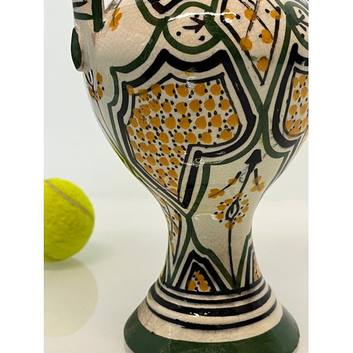 211 - Two handled studio pottery vase, early C20th. 31 cm tall.


This lot is available for in-house packi... 