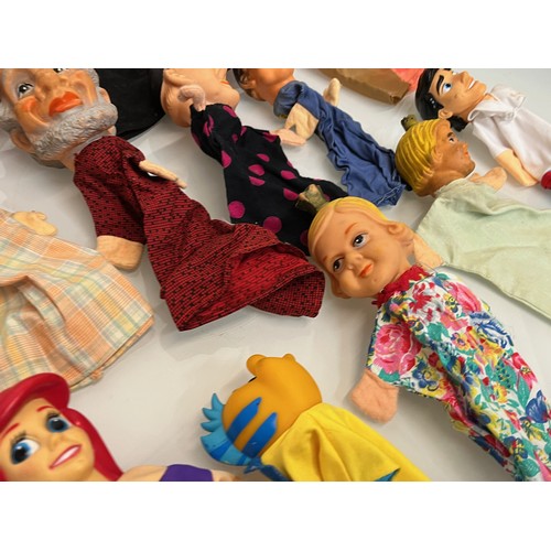 224 - A collection of sixteen hand puppets, classic Punch and Judy etc.

This lot is available for in-hous... 