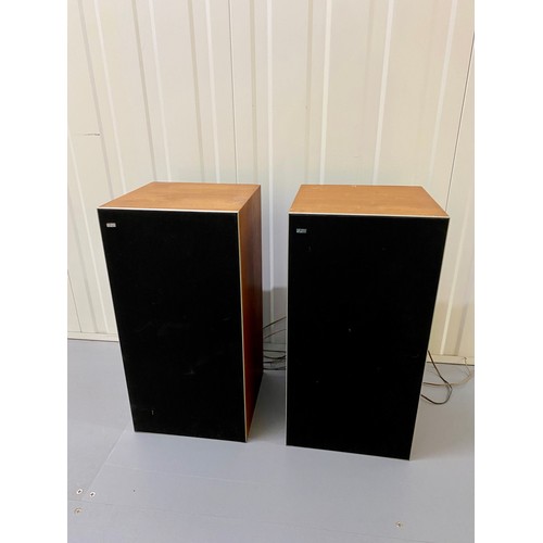 270 - Vintage Hi Fi separates, a pair of vintage Bang and Olufsen Beovox 3700 Stereo Speakers. 


This lot... 